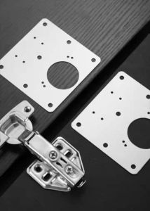 (พร้อมสกรู)แผ่นสเตนเลสซ่อมตู้บานพับ4 Pcs ซ่อมบานพับ ทำจากสแตนเลส สำหรับงานซ่อมประตูเฟอร์นิเจอร์ไม้อัด หน้าต่าง ลิ้นชัก