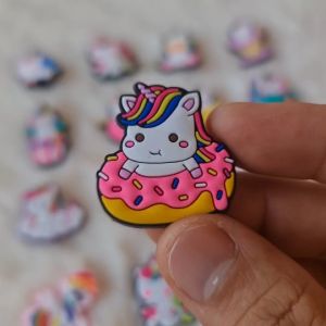 (สังชุด10ชิ้นในแบบ+แถมลุ่น2ชิ้น) ชุดจิบิด Jibbitzs ตัวติดรองเท้า crocs (Jibbitz ที่ขายดี) ตัวการ์ตูนติดรองเท้าเด็ก Cartoonทีเด็ดชอบ Jibbitz ตุ๊กตาติดรองเท้าCrocsของเด็ก