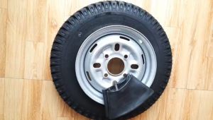 1 bánh 500-12 tim ốc lazang 8x115 bao gồm 1 lốp1 săm1 lazang.lốp 8pr.lazang tim lỗ đo vuông 8cm.đo chéo 115cm