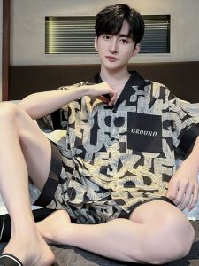 ชุดนอนผ้าไหมน้ำแข็งสำหรับผู้ชาย แขนสั้น ฤดูร้อน ขนาดใหญ่ เยาวชน ชุดนอนในบ้าน ผ้าฝ้าย 2 ชิ้น ฤดูใบไม้ผลิและฤดูใบไม้ร่วง