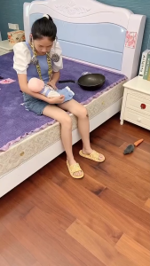 Busa Penutup Pengganjal Pelindung Celah Lubang Bawah Sela Pintu Kamar Rumah Penghalang Anti Debu Kotoran Serangga Binatang