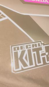 Stiker CRF 150L: Desain Unik & Motif Hitam Ungu