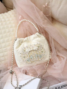 Fashionable New Chinese Style Embroidered Handbag Canakana Bucket Bag Single Shoulder Crossbody Bag for Young Men And Women