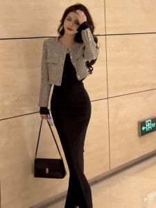Spring 2024 Womens Little Black Dress Style Silver Sequin Outerwear Top Long Sleeve Woolen Coat Short Quilted Jacket