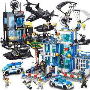 mainan 1256PCS Police Station Building Blocks SWAT/Tank/Police Military Series Assembled Toys for Kids 6 Years Old
