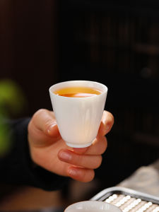 ชุดแก้วดื่มชาเซรามิค 10 ชิ้น ชุดดื่มชาแบบเล็กสำหรับใช้ในบ้านและรับแขก อุปกรณ์ดื่มชาแบบยูนิคอร์นสไตล์จีน