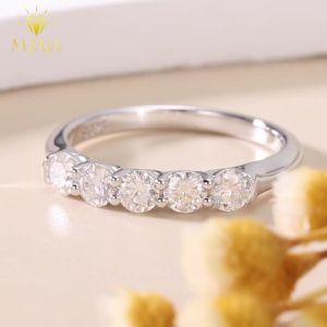 Pretty Beauty Moissanite Wedding Band for Women S925 Silver 5 Stones Diamond Half Eternity Promise Ring Anniversary Jewelry Gift