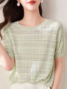 เสื้อถักคอตตอนแขนสั้นทรงหลวมสไตล์ใหม่ที่สวมใส่สบายสำหรับฤดูร้อนปี 2023 เสื้อผ้าทำงานสไตล์ยุโรปและอเมริกัน