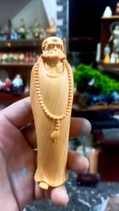 Tượng đạt ma sư tổ bằng gỗ . cao 12cm