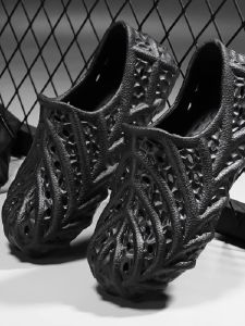 Outdoor Fashion Casual Sports Breathable Clog Shoes Beach Home Anti-slip Comfortable Soft Bottom Anti-odor Wear-resistant Couples