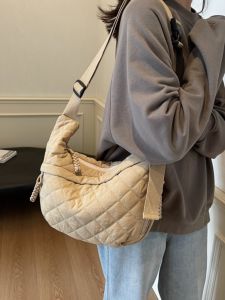 Womens Fall and Winter Work Clothing Crossbody Bag Thickened Sponge Routing Design Dumpling Bag Womens 2024 New Arrival Shoulder Cotton-Padded Jacket Bag