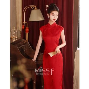 Red Chinese Style Wedding Dress Cheongsam Engagement Ceremony Dress Young High-End Feeling Bridegroom Wine Offering Costume