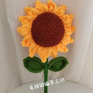 Handmade Crocheted Super Size Sunflower Bouquet Finished Product Graduation Flower Arrangement Desktop Decoration Gift for Exams