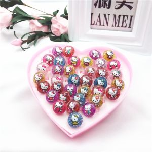 Nhẫn cho bé gái dễ thương hellokitty hộp 36 nhẫn nhựa an toàn co dãn cho bé