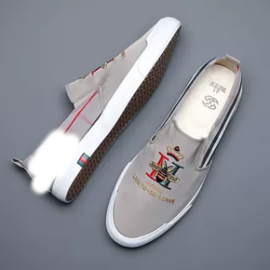 Giày Vải Nam Xuân Hè Thoáng Khí Slip-On Thêu Thoải Mái Phong Cách Anh Thấp Áo Giày Đế Bằng Cao Su Đế Bằng