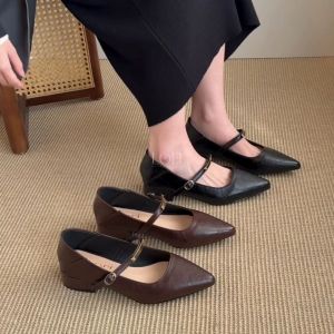 LOEI Bonita Sepatu Kasual Wanita 3 cm Fashionable 8935