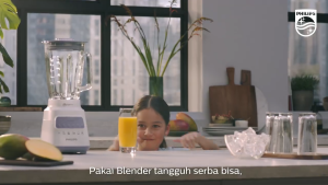 PHILIPS BLENDER WITH CHOPPER HR-2223/01 - Blend 40% finer and crush ice perfectly [700W]