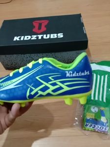 KIDZTUBS Sepatu Sepak Bola Anak Laki Laki Size 28 29 30 31 32 33 34 35 36 37 KDZ1729112724