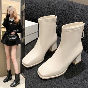รองเท้าบูทสั้นหัวเหลี่ยม ผู้หญิง รองเท้าส้นสูงทรงสลิมส้นหนา สีดำ Martin Boot ซิป ปิด สตรีทสไตล์ ฤดูหนาว แฟชั่น