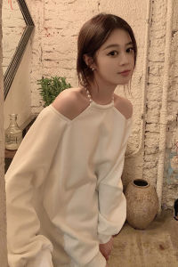 ชุดเดรสสเวตเตอร์แขนยาวสไตล์ฝรั่งเศสสำหรับผู้หญิงในฤดูใบไม้ร่วงปี 2025 ดีไซน์เก๋ไก๋ ทรงเอ ความยาวสั้น สวมใส่สบาย คอกลม