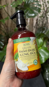 Dầu Gội Thảo Dược Gừng Dừa Cỏ Cây Hoa Lá Chai 440gram