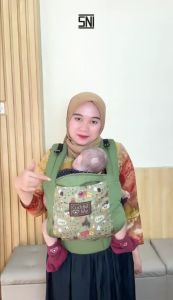 (PROMO DISKON) ORIGINAL BERGARANSI CUDDLEME LITE Carrier Gendongan Bayi Cuddle me M shape SSC Carrier Pasca Cesar