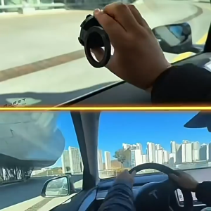 FONKEN Silicone Suction Cup Magnetic Phone Holder Magnetic Car Phone Mount Phone Desktop Holder