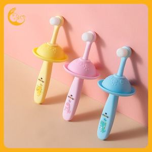 Kisss Baby แปรงสีฟันเด็ก ขนแปรงอ่อนนุ่ม childrens toothbrush 1แพ็ค 1-3ขวบค่ะ การ์ตูนลายการ์ตูน แปรงสีฟันนุ่มสำหรับเด็ก