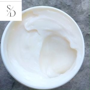 Mặt nạ hấp dầu dưỡng chất phục hồi tái tạo tóc Aurane Nutritive Repairing Hair Mask 500ml