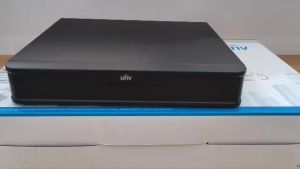 UNV NVR301-04S3-P4 Network Video Recorder