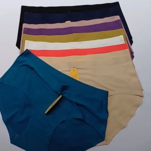 5 Quần Lót Nữ Su Đúc Cao Cấp 35kg Đến 58kg Không Đường May Loại Xịn Mềm Mát Co Giãn 5033 MarketOnline68