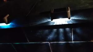 Lampu Taman Tenaga Solar Rentas Sempadan Lampu Tiang Lampu Dinding Induksi Luar Lampu Tangga Lampu Rumput Lampu Tangga Lampu Krimas