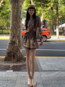 SHANGSHA | Elegant Retro Ethnic Print Shirt and Shorts Set For Women