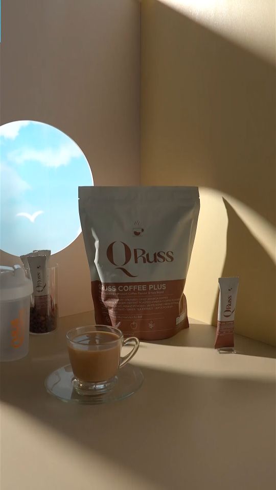 Q Russ Coffee  ( 4 ห่อ) (แถมแก้ว 1ใบ)คิวรัสส์ คอฟฟี่  กาเเฟคุมหิว อิ่มนาน อร่อย เข้มข้น กลมกล่อม