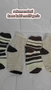 EFKS127 Kaos Kaki Wanita Di Atas Mata Kaki Motif Garis Line Kaos Kaki Panjang Ankle Socks Model Simple