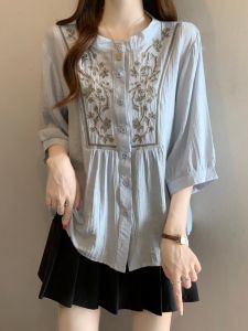 Stylish Retro Embroidery Short Sleeve Shirt