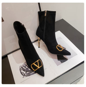 EMUY | Black Pointy Heeled Ankle Boot
