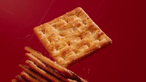 Julies Sugar Crackers 343g x 1 pack