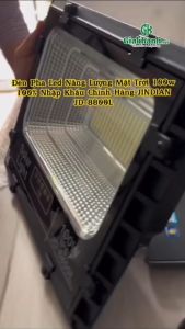 Đèn Pha Năng Lượng Mặt Trời Jindian JD-8800L Công Suất 100W - Khung Nhôm Mặt Kính Cường Lực - Chip LED SMD 5730 - Bảo Hành 24 Tháng