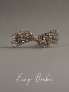 Elegant Mica Grey Bowknot Hair Clip: A Unique Stylish French Vintage Top Clip