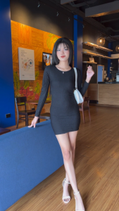 เสื้อเดรสสั้นแขนสั้น เกาะตัวดี คอกลม ผ้านิ่ม ใส่สบาย Q27