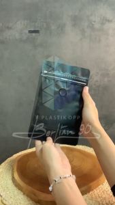 Kemasan Kopi 250gr Black - Standing Pouch Flat Bottom Zipper & Valve