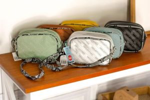 Tas Selempang Slingbag Wanita Import