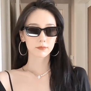 【READY STOCK】Korean Fashion Design Black Sunglasses For Men&Woman Retro Sunglasses