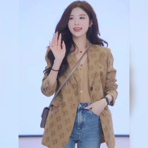 YUFUQING | Spring 2025 New Casual Khaki Color Womens Small Size High-End Feeling Suit Jacket Polyester Fiber Long Sleeve Open Cardigan