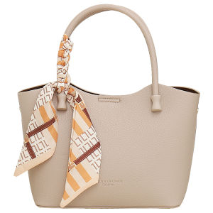 TAOHUALIHUA | Ladies Fashion Crossbody Handbag Stylish and Luxurious Detail with a Scarf