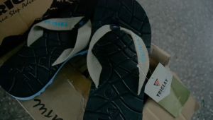 Sandal Jepit Triglav Anak Laki-Laki Umur 6-12 Tahun: Kuat & Anti-Slip