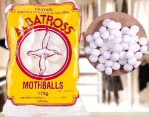 ALBATROSS MOTHBALLS 175 GRAMS