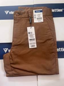 Quần kaki Việt Tiến form Slimfit ôm trẻ trung