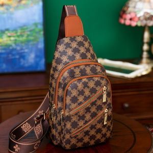 Womens Chest Bag 2024 New Korean Style Fashionable Versatile Crossbody Bag Large Capacity Wear Resistant Chest Bag